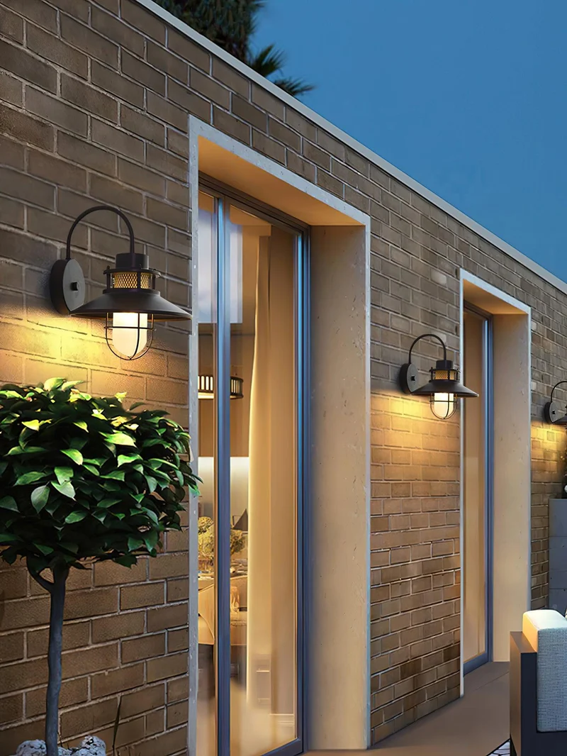 Felix Outdoor Lamp By Euroselle Sleek Industrial Style Outdoor Lighting