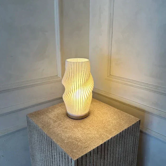 Euroselle Serene Wavecrest Lamp With Chic Metal Base And Wave Shaped Shade