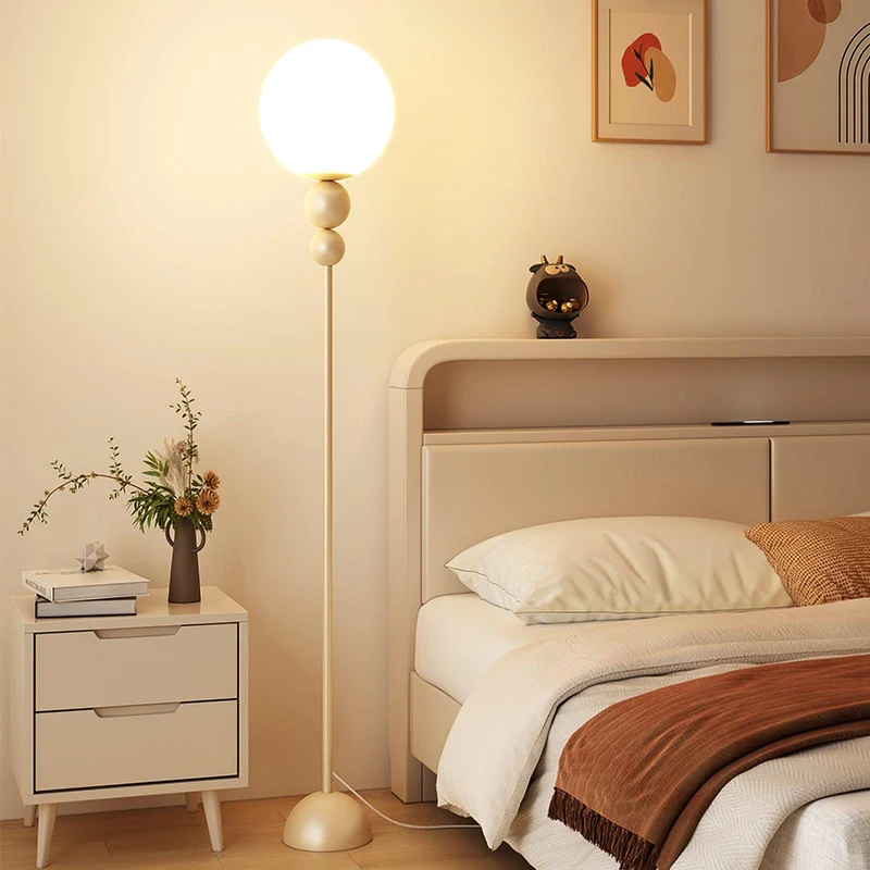 Clavel Floor Lamp With Metal And Glass Design By Euroselle