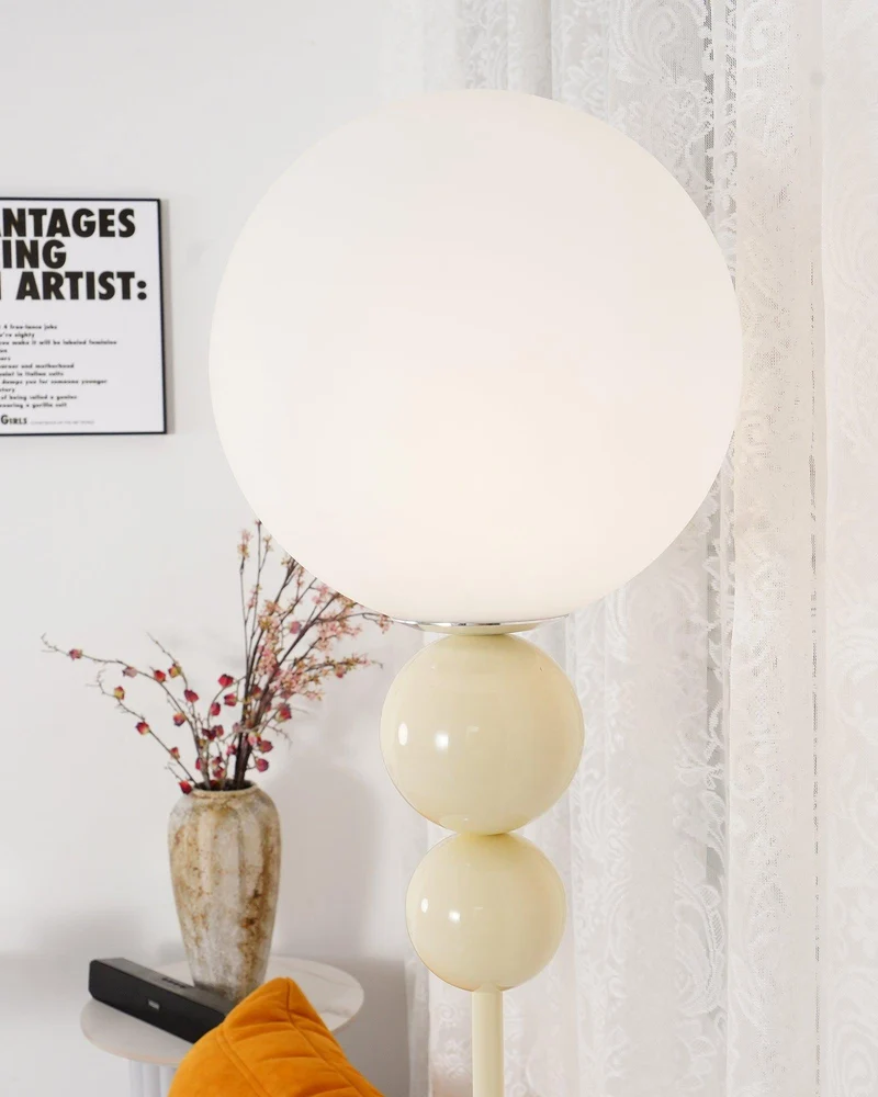 Clavel Floor Lamp With Metal And Glass Design By Euroselle