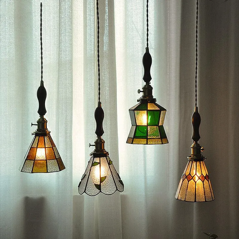 Euroselle Vintage Style Stained Glass Pendant LED Light Bulb Included