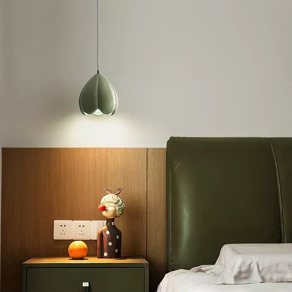 French Style Cream Pendant Lamp By Euroselle - Rustic Elegance For Your Home
