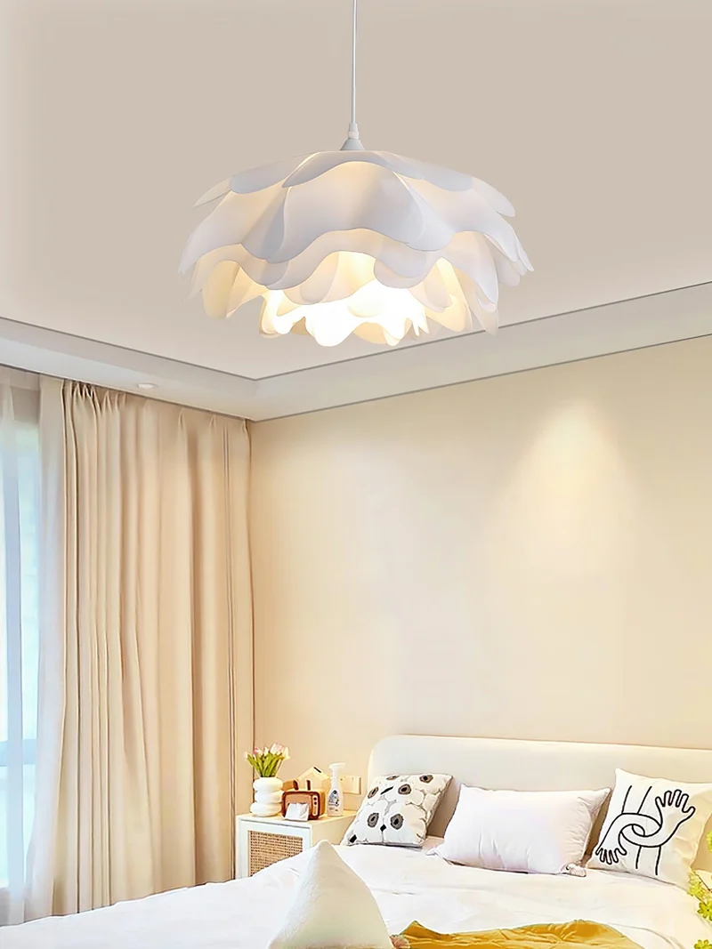 Euroselle Flower Shaped White Pendant Lamp With Soft Diffused Light
