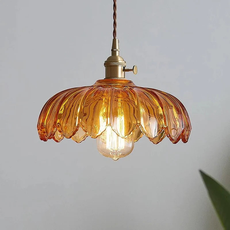 Maribelle Victorian Style Glass Pendant Light With Scalloped Floral Motif Adjustable Cable Euroselle