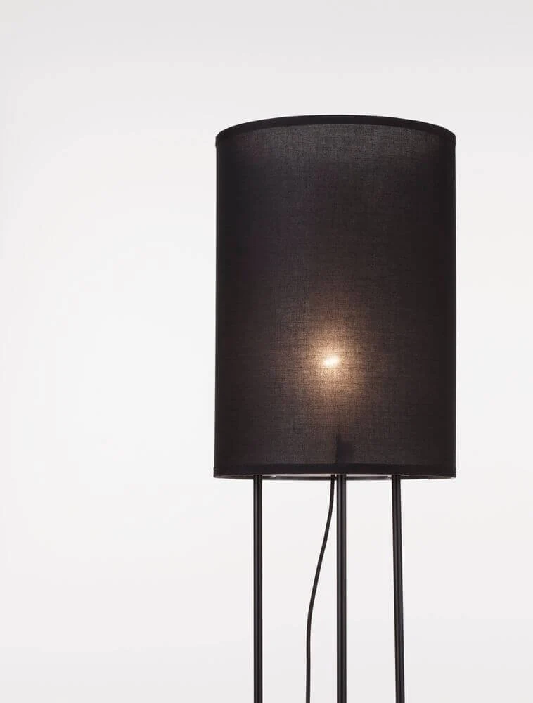 Leith Stehlampe Schwarz