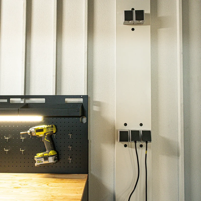 URBAN ONE E-Panel