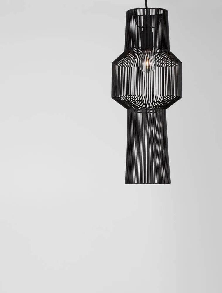 Bredo Pendelleuchte Ø 21cm Schwarz