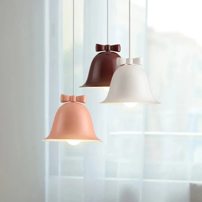 Euroselle Luma Curved Pendant Light Ideal for Dining Areas, Kitchens, and Living Rooms