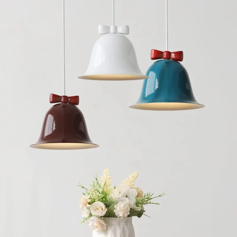 Euroselle Luma Curved Pendant Light Ideal for Dining Areas, Kitchens, and Living Rooms