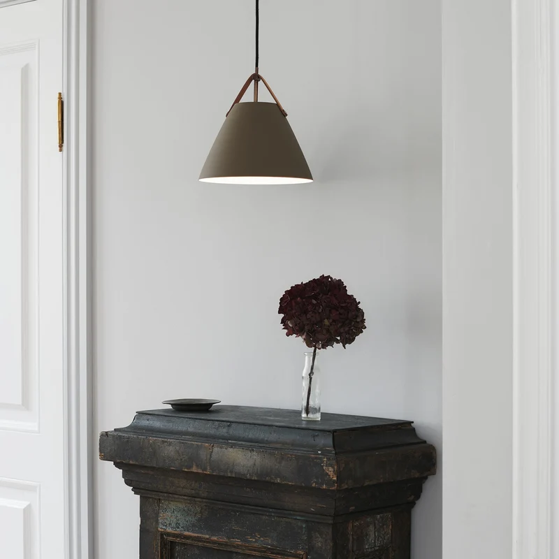 Strap 27 Pendant Light By Euroselle Lighting Fixture