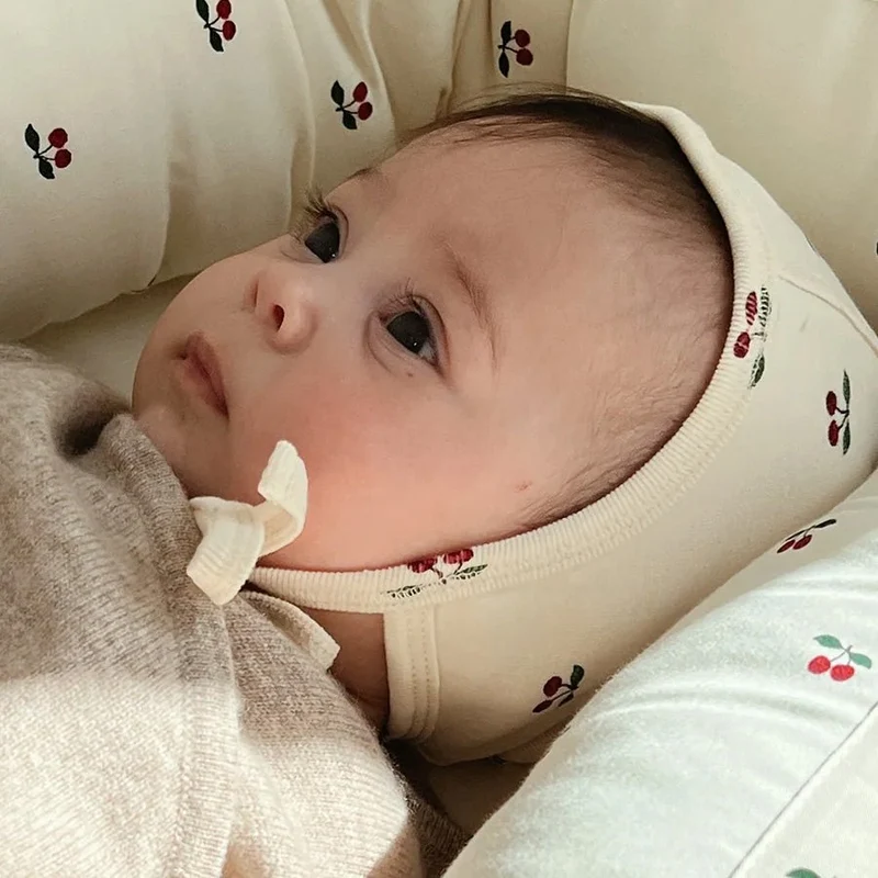 Babymütze kirschrot (6-9m)