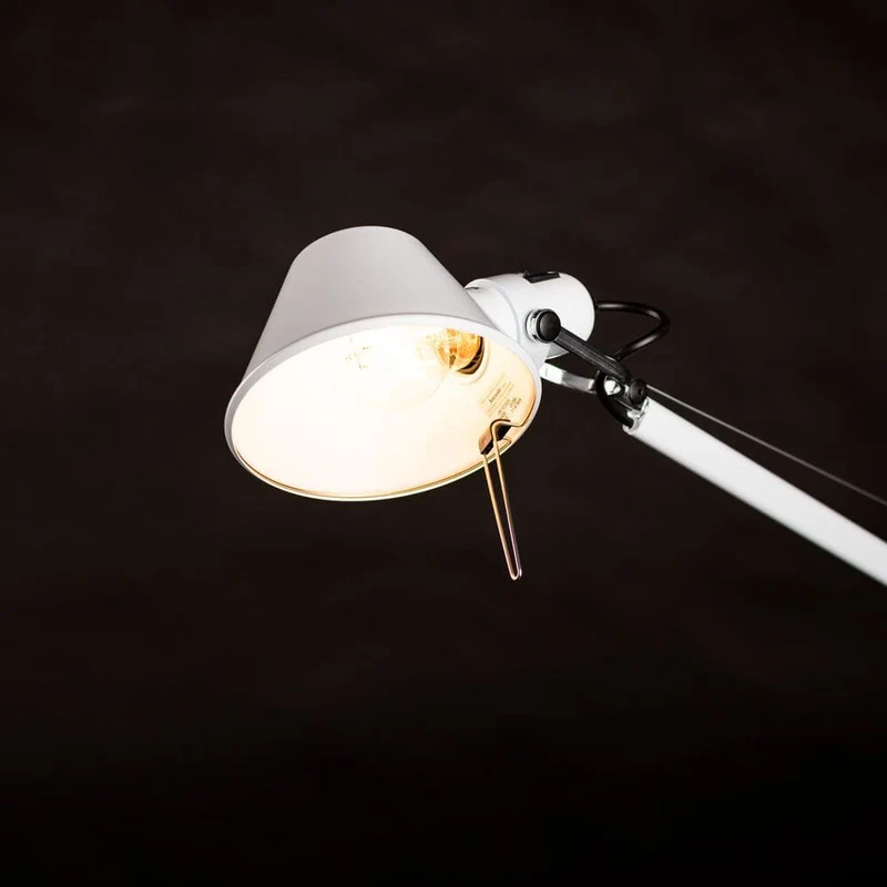 Artemide Tolomeo Tavolo Tischleuchte mit LED-Leuchtmittel Dimmbar