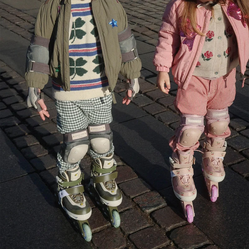 Rollschuhe mit Licht Kalamata