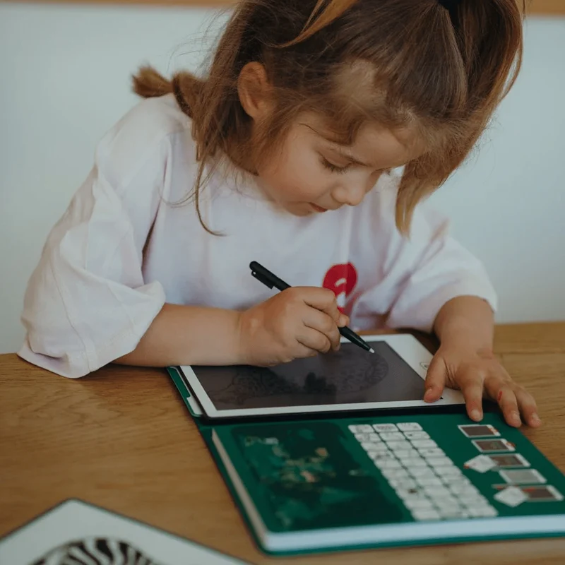 Kidydraw Mini Skizzenbuch mit LCD-Bildschirm, Animal Around the World