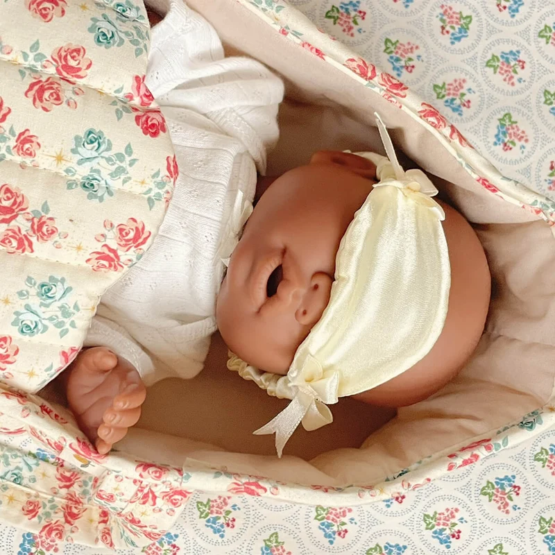 Lea Babypuppe