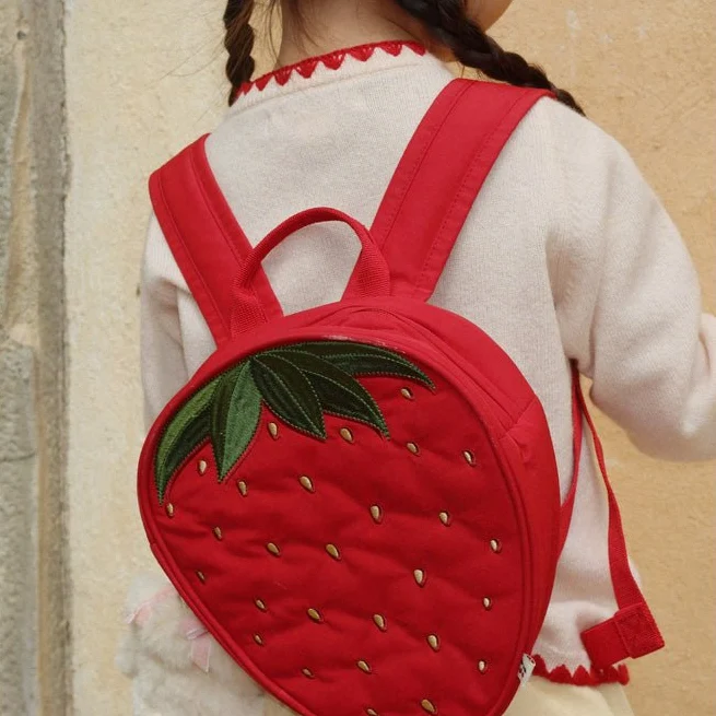Mini Erdbeer-Rucksack