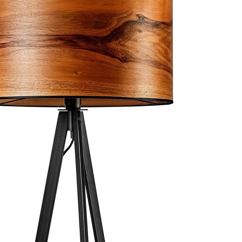 Stehlampe Atticus 150cm mit Dreibein Europäischer Nussbaum
