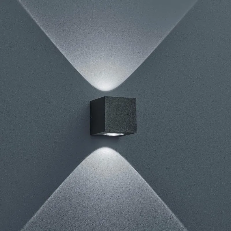 LED Wand-Außenleuchte Peka IP54 380lm Graphit