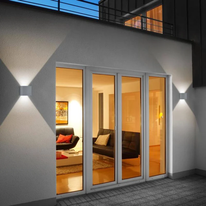 LED Außen-Wandlampe Siri 44 IP54 Silbergrau