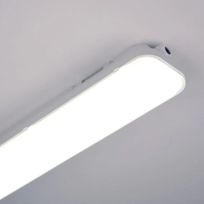 LED Wannenleuchte staubdicht 6400lm 147,5cm IP65