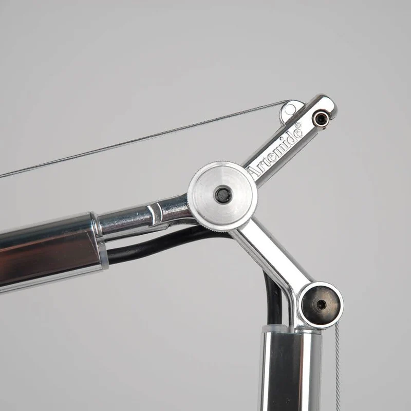Artemide Tolomeo Tavolo Body Körper