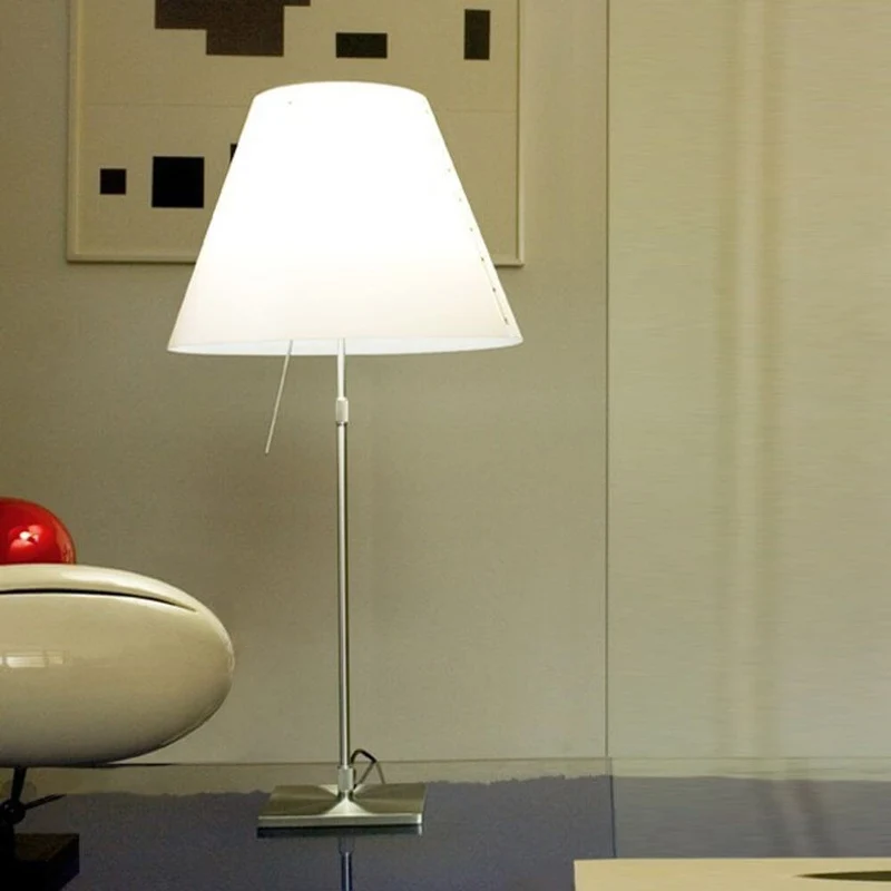 Luceplan Stehlampe Costanza mit Sensor-Dimmer D13 c
