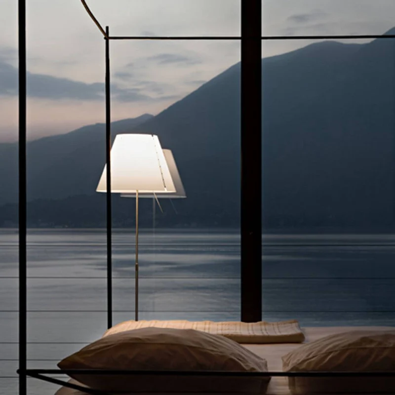 Luceplan Stehlampe Costanza mit Sensor-Dimmer D13 c