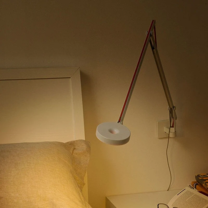 Rotaliana String LED-Wandleuchte mit Dimmer Silber