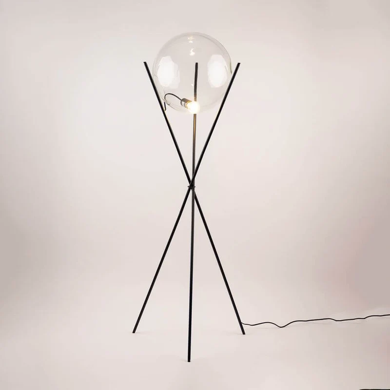s.luce Orb Axis Glaskugel Stehlampe Dreibein 160cm
