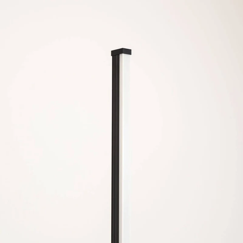 Sting Dim2warm langlebige LED-Stehleuchte