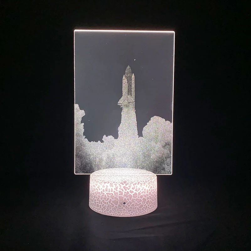 Nachtlicht mit Space Shuttle Start Motiv