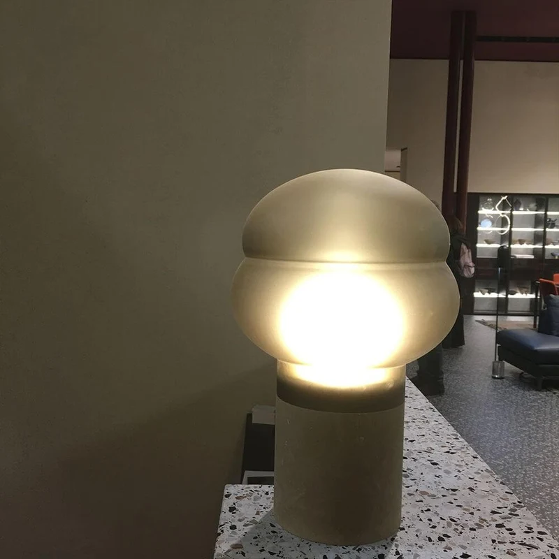 Pulpo LED Tischleuchte Kumo High 54 cm Ø 35cm