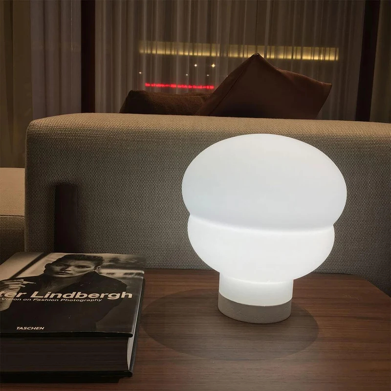 Pulpo LED Tischleuchte Kumo High 54 cm Ø 35cm