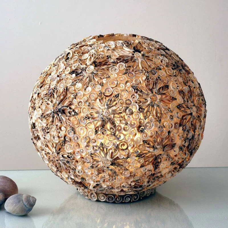 Tischleuchte Sirena Grande Muscheln-Fiberglas Natur-Sand-Braun