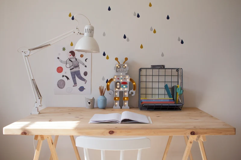 Little Lights Robot Night Light | Metallic Grey