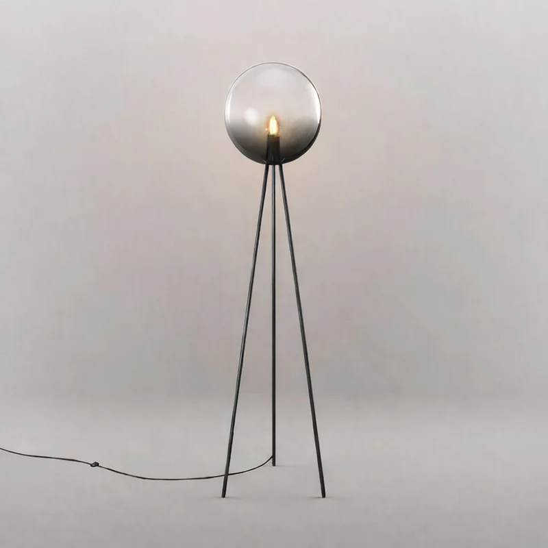 s.luce Dreibein-Stehleuchte Orb Tripod 160cm mit Glaskugel