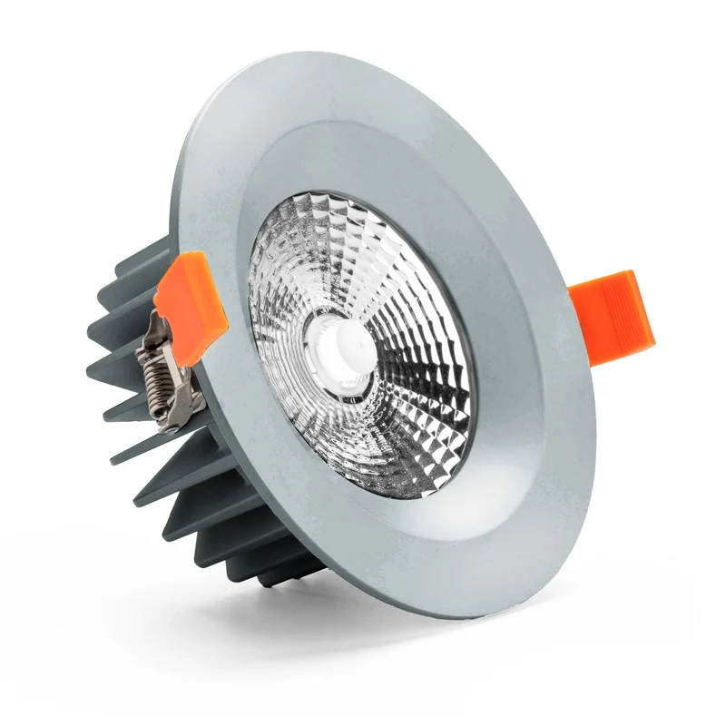 SHINE 130 / 200 LED-Downlights mit IP65 für variable Deckenausschnitte