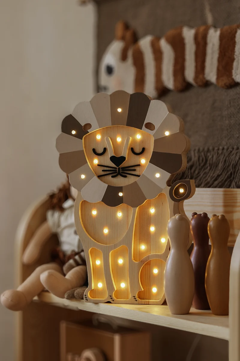 Little Lights Lion Night Light | Cappuccino Rainbow