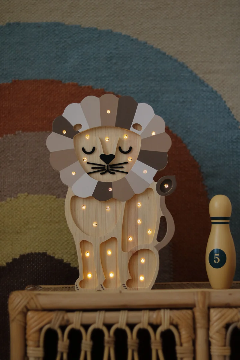 Little Lights Lion Night Light | Cappuccino Rainbow