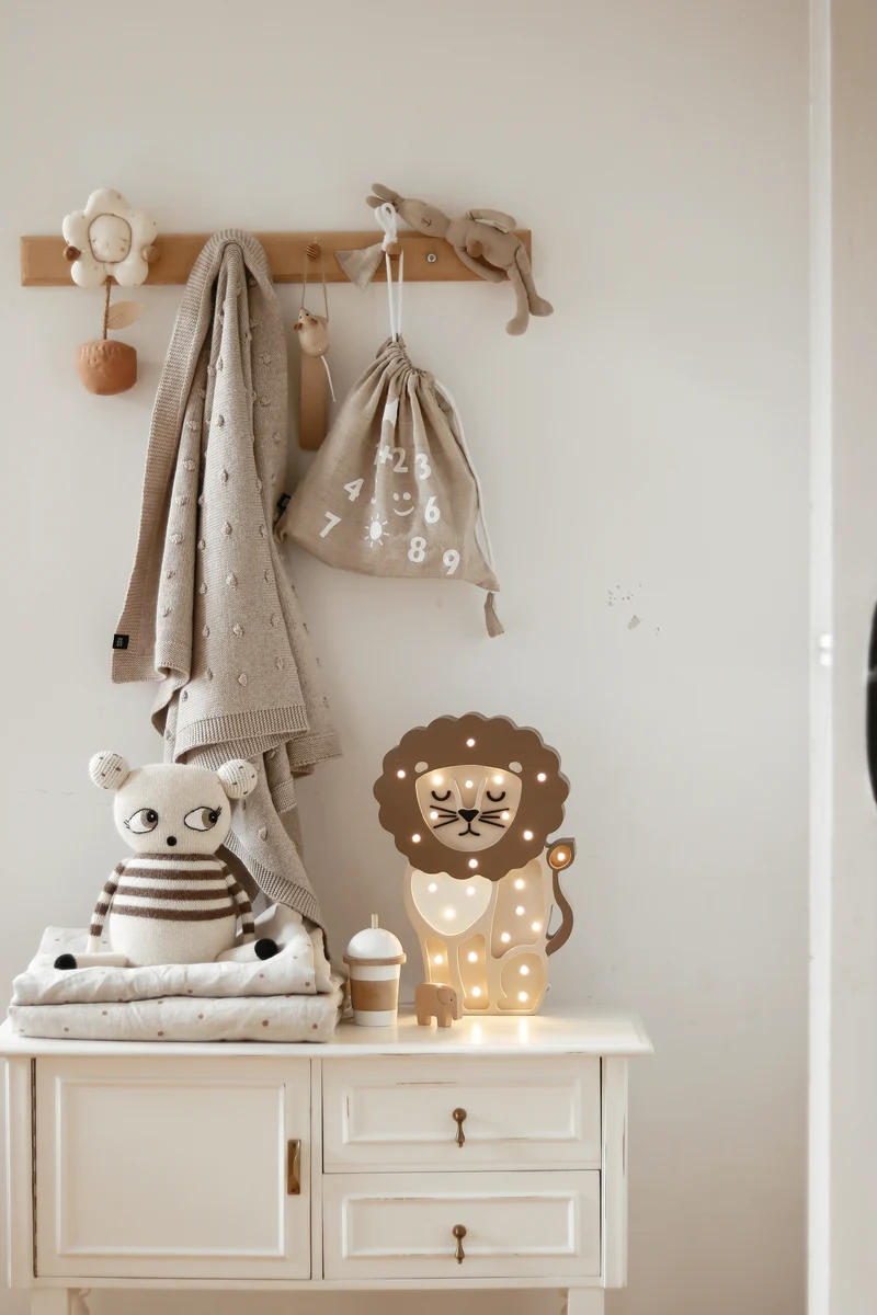 Little Lights Lion Night Light | Kenya Coffee