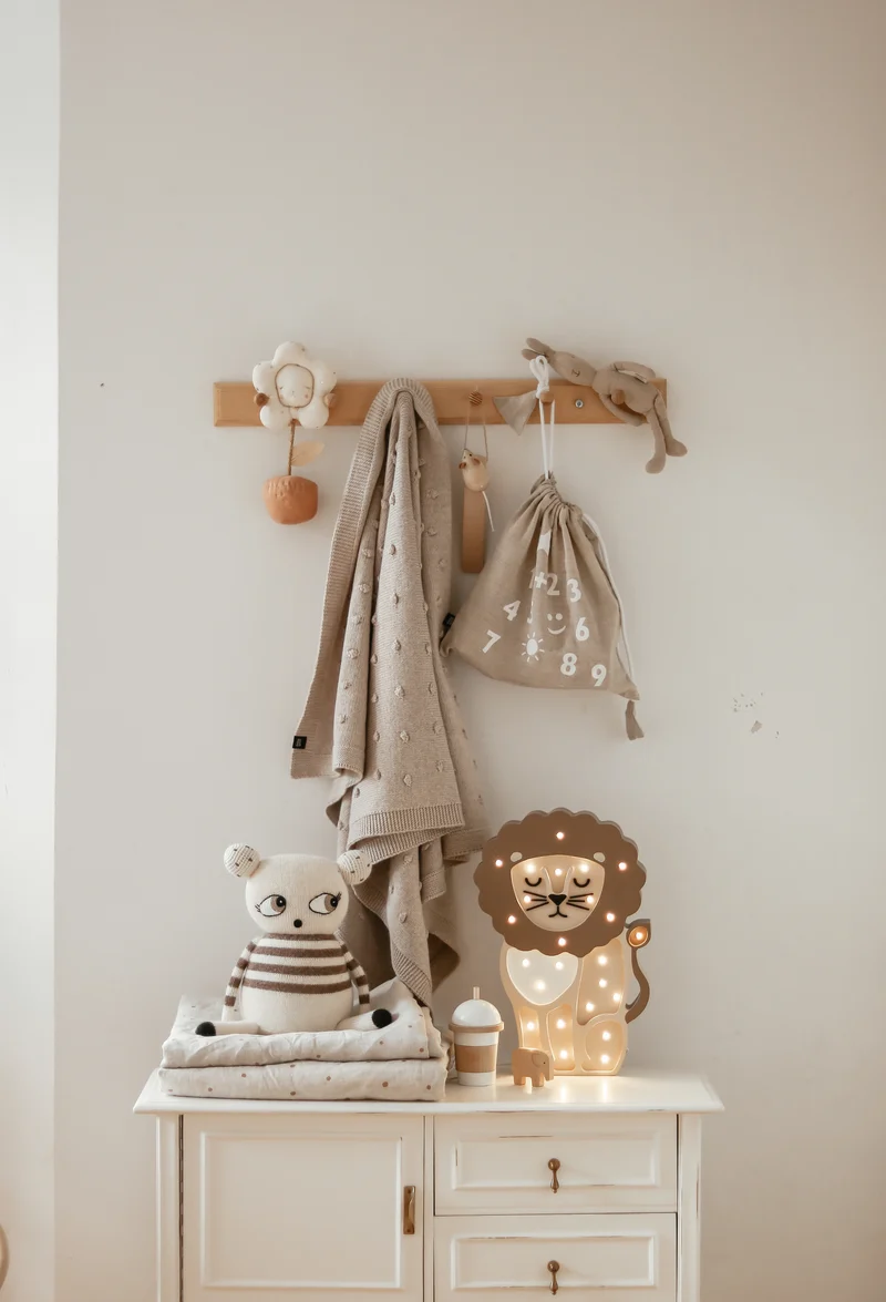 Little Lights Lion Night Light | Kenya Coffee