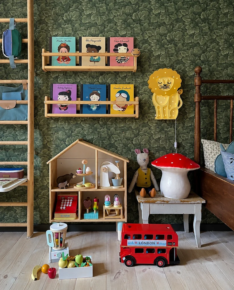 Little Lights Lion Night Light | African Yellow