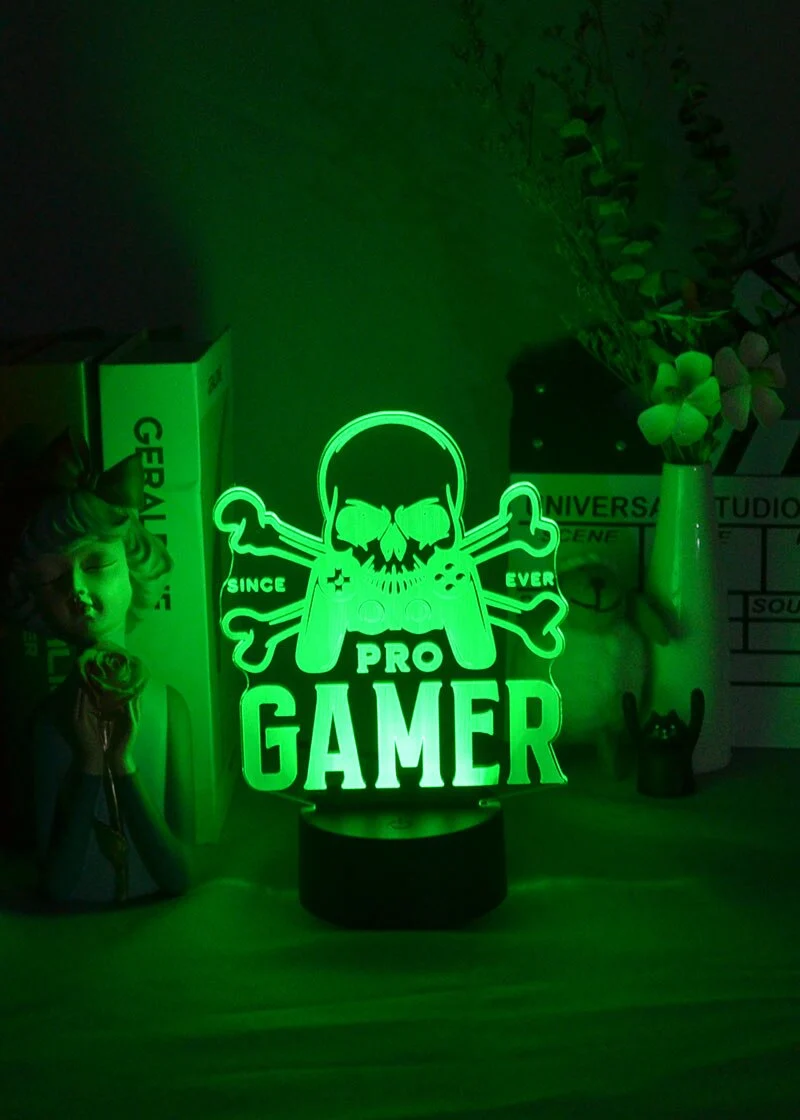 Coole 3D Illusion LED Lampe mit Pro Gamer Motiv - Farbwechsel