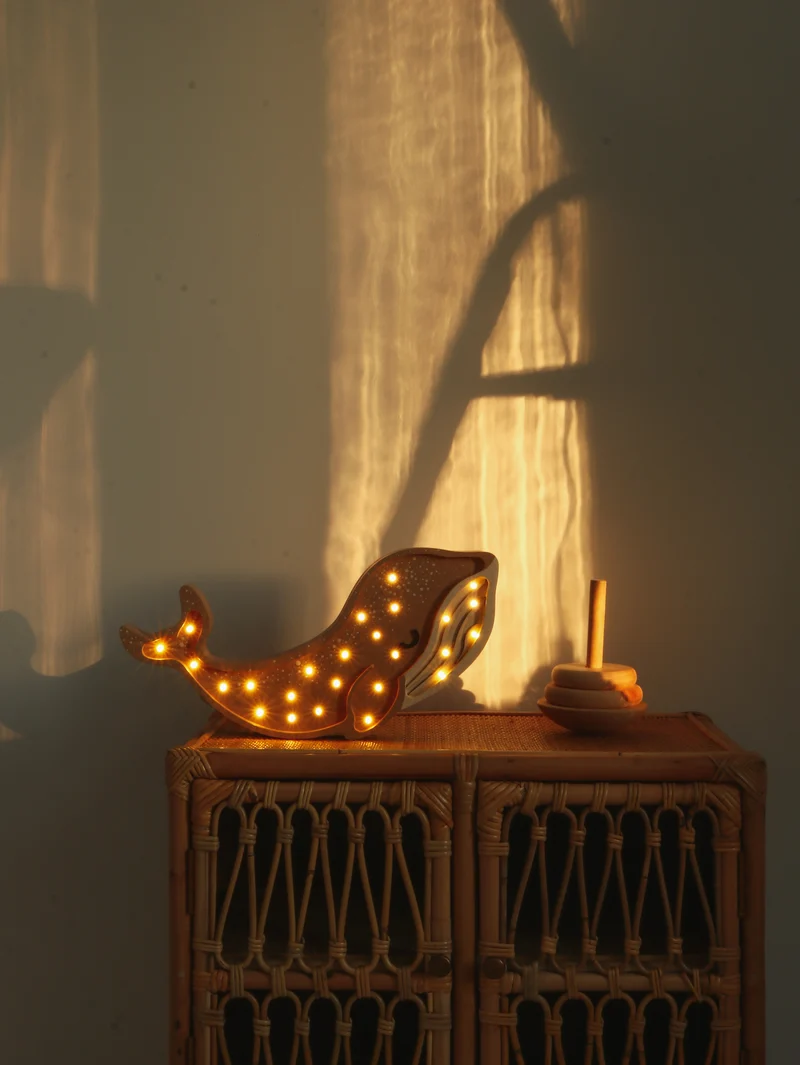 Little Lights Whale Night Light | Cinamon Brown