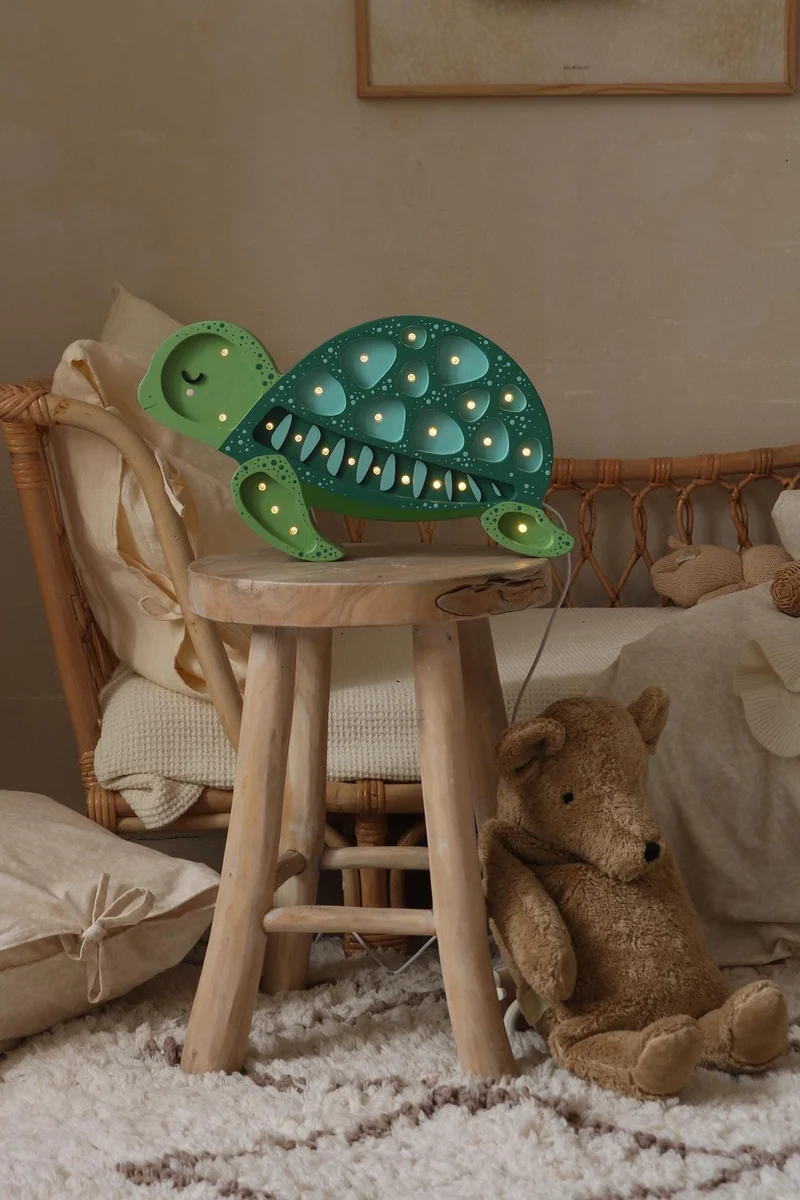 Wooden Turtle Night Light Ocean Decor for Kids' Room Handmade Lamp Baby Nursery Lighting Coastal Style Beige Baby Room Sea Animal Nautical
