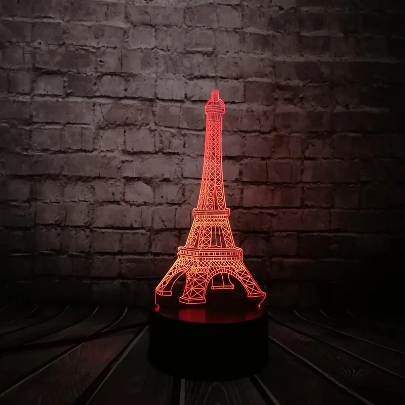 Eiffel Turm Lampe mit 3D Effekt und wundervollen Farbwechsel