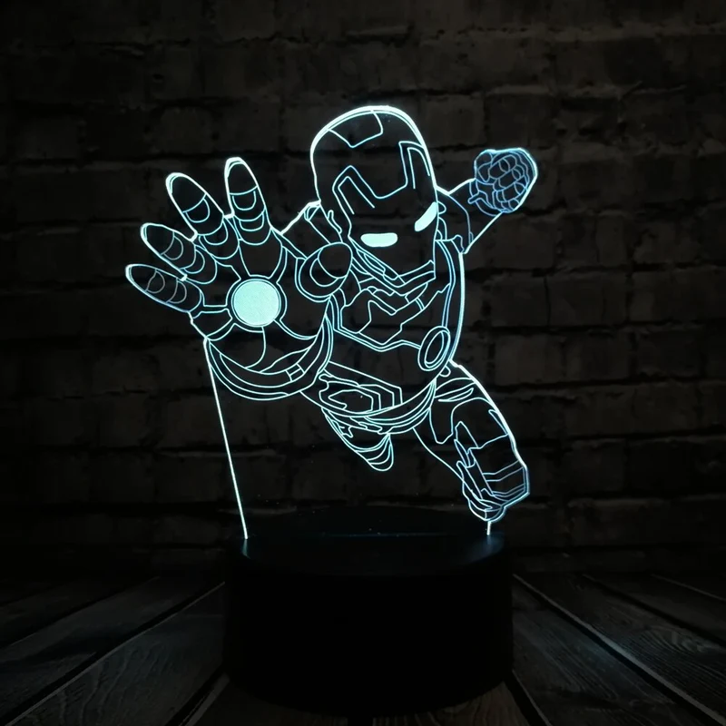 Iron Man Lampe - bis zu 7 Farben - mit magischen 3D LED Effekt