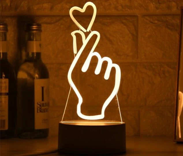 Hand mit Herz Lampe Deko Licht