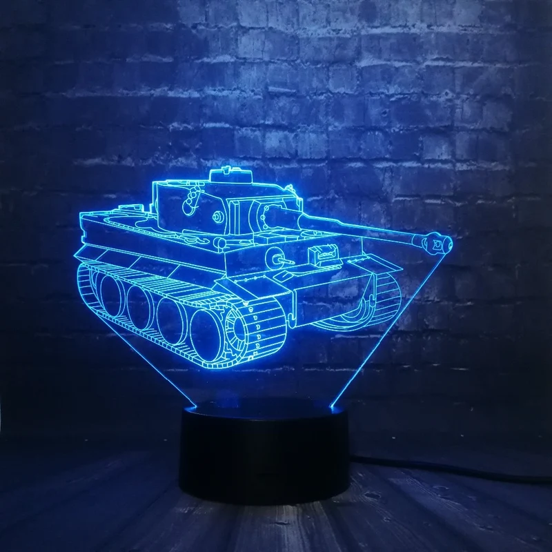 3D LED Lampe mit Panzer Motiv - Bis zu 7 Farben im Farbwechsel