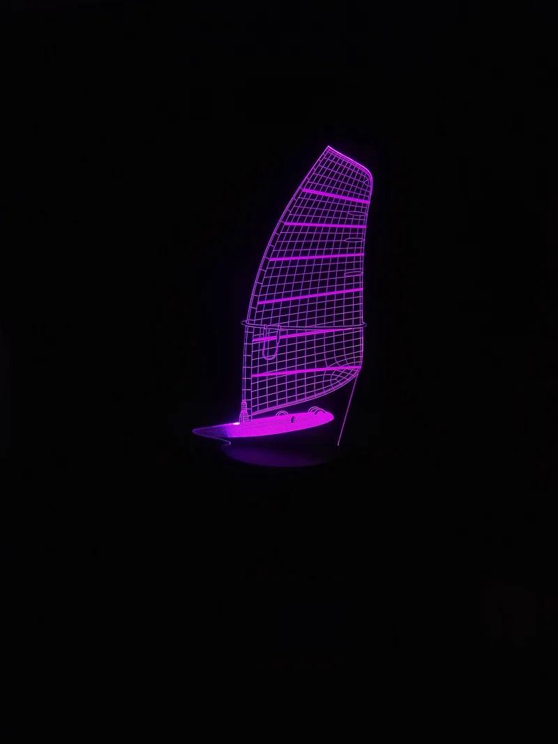 Segelschiff Lampe mit magischen 3D Effekt und Farbwechsel